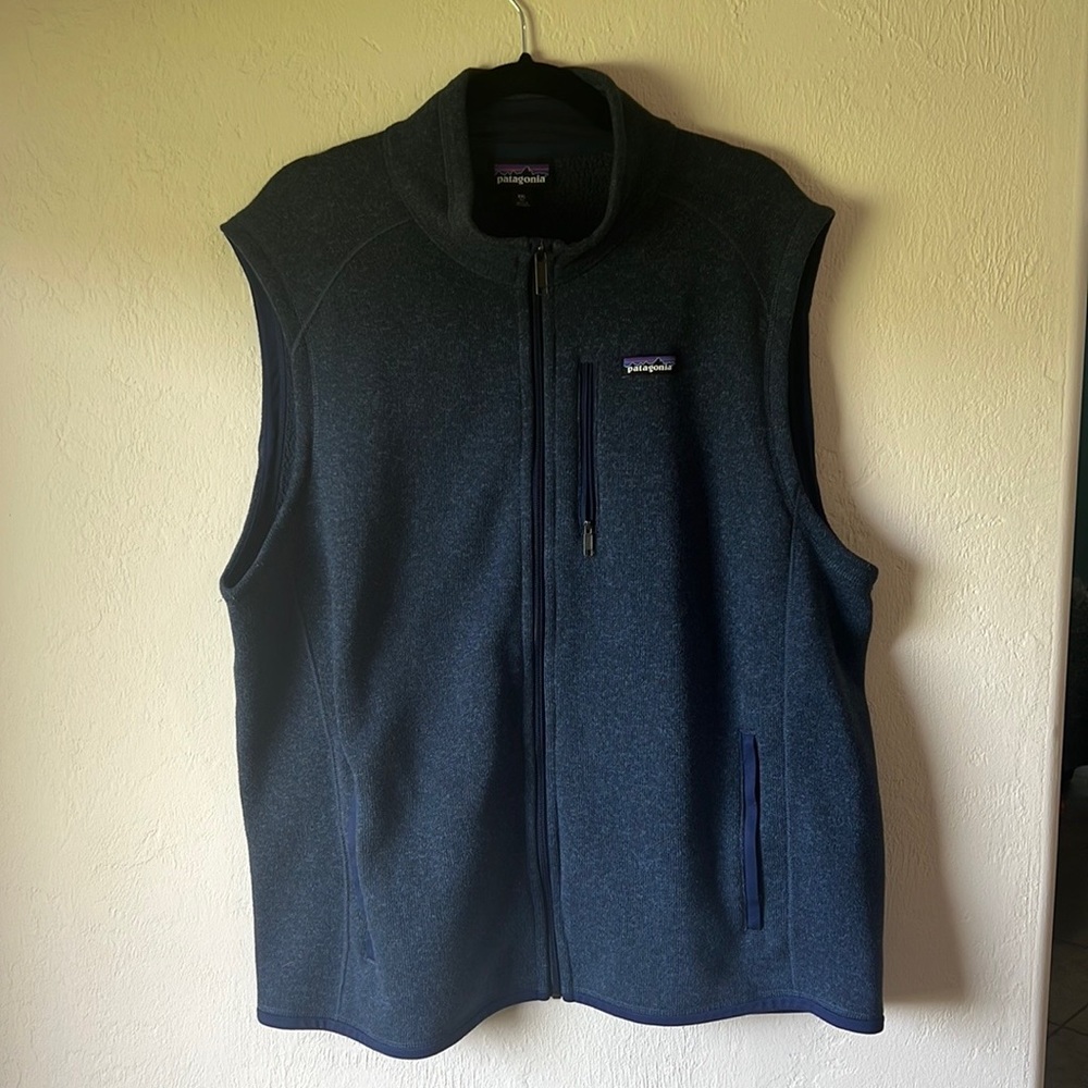 Patagonia Men's Black Sweater Vest